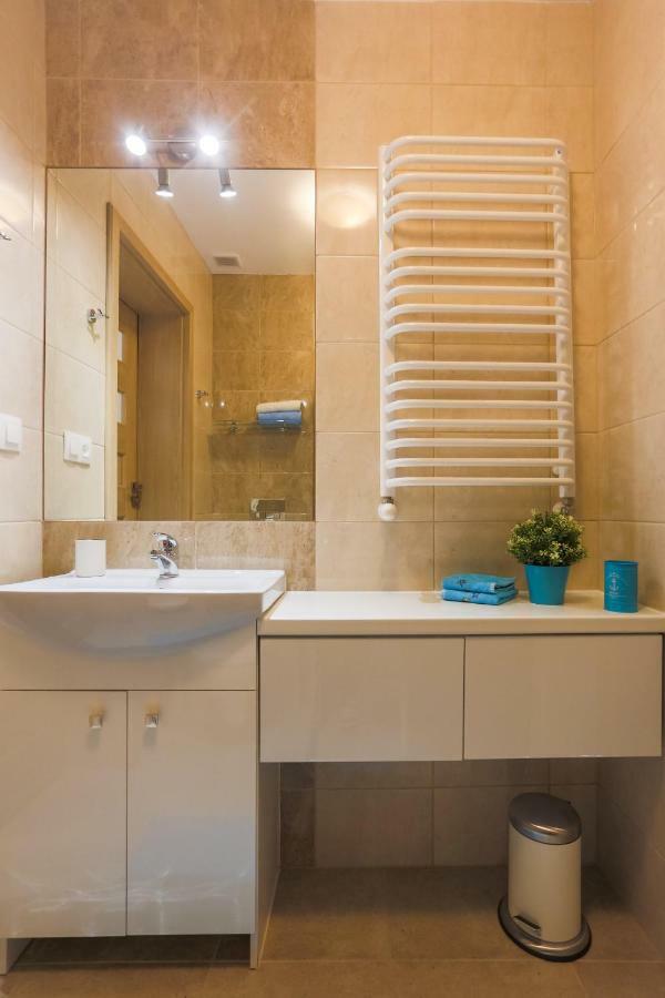 Apartamenty Swinoujscie - Perla エクステリア 写真